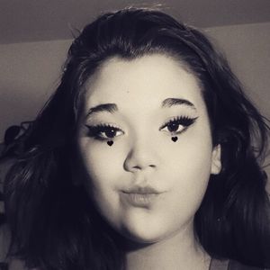 Meet your Posher, Maddie